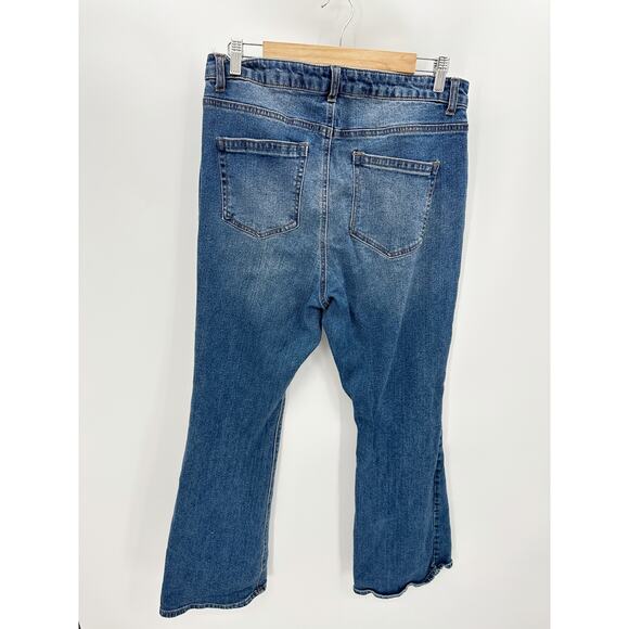 Vanilla Star Medium Wash Distressed Boot Cut Denim Jeans Distressed Womens 14W - Picture 2 of 8